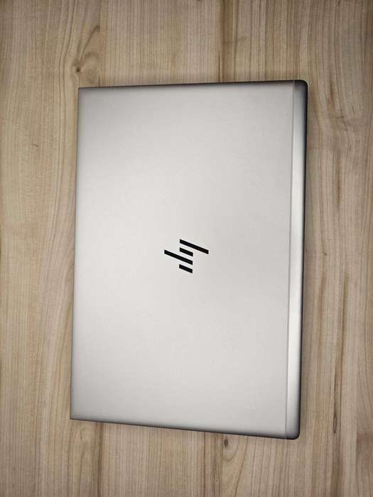 HP EliteBook 850 G5 Base Model Lte  i5 8TH Gen 8GB ram ,256gbm.2 SSD, 15.6`` FHD Display