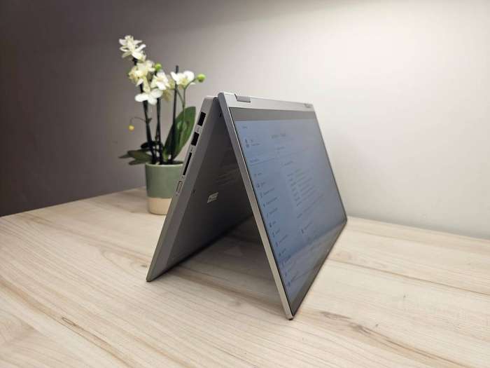 Lenovo IdeaPad Flex 5 touch 14ALC05 Ryzen 5 16gb ram 512gb ssd