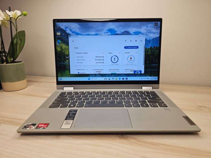 Lenovo IdeaPad Flex 5 touch 14ALC05 Ryzen 5 16gb ram 512gb ssd