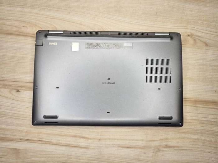 Dell Latitude 5520 Intel Iris Xe Graphics i5, 11th Gen  8GB 256GBssd