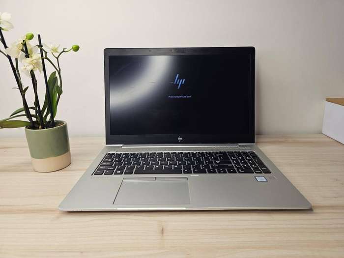 Hp Elitebook 850 G6  Core i5 8th gen Lte  15.6 inch  8GB Ram 256GB Ssd