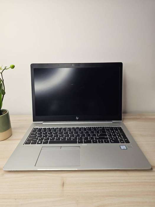 Hp Elitebook 850 G6  Core i5 8th gen Lte  15.6 inch  8GB Ram 256GB Ssd