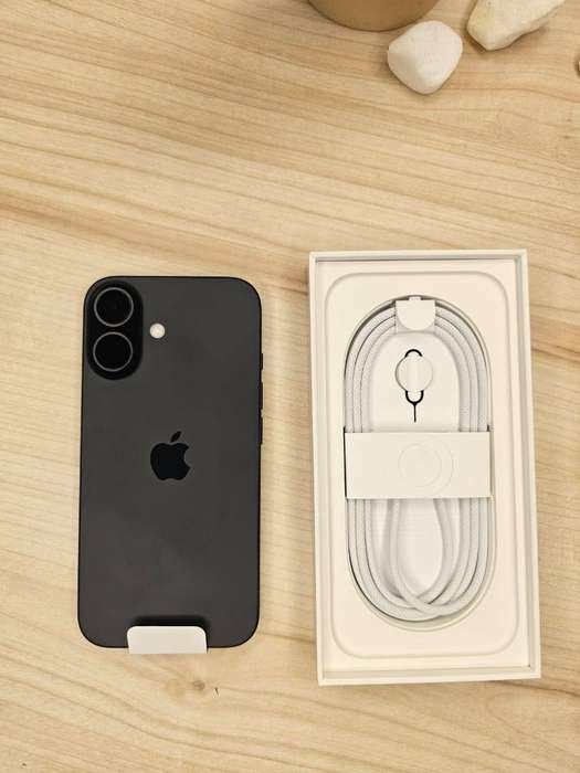 iPhone 16 128GB black new
