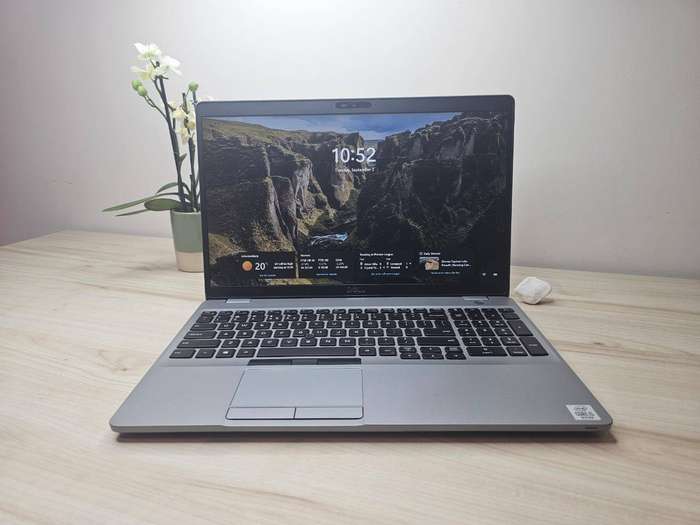 Dell Latitude 5510, 10th Gen i5 8gb ram 256gb ssd