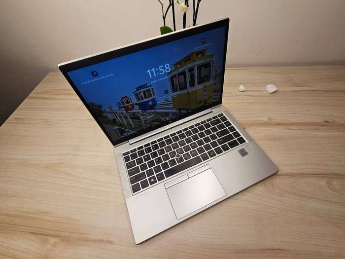 Hp Elitebook  840 G7 Core  I5 10th Gen 12gb ram 256gb ssd lte