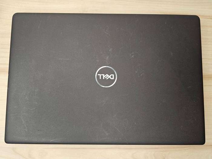 Dell Latitude 3510 10th Gen i5-10210U 8gb  ram  256gb  nvme ssd 15.6` fhd Display