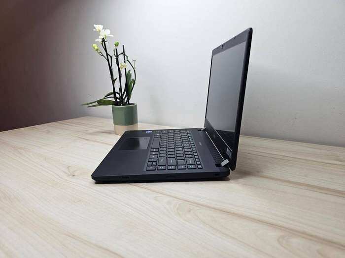 Acer TravelMate P214-53, 11th Gen i7-1165G7@2.8GHz, 16GB RAM, 512GB NVMe SSD, 14` FHD Display, LTE