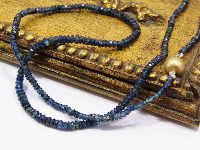 Stunning! Genuine Graduated Sapphire Beads with 9CT Gold Clasp