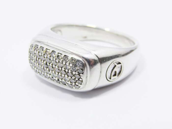 Stunning! David Yurman Diamond & Silver Ring