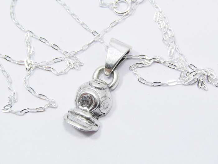 A Lovely Nautical Divers Helmet Pendant on Chain in Sterling Silver.