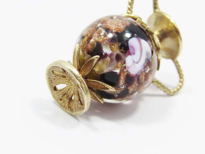 Vintage 9CT Gold Hallmarked & Murano Glass Pendant