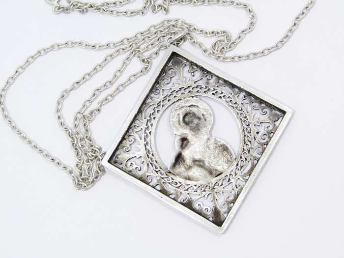 A Gorgeous Huge Madonna And Child Pendant With a Gorgeous Filigree Frame On Chain in Sterling Silver