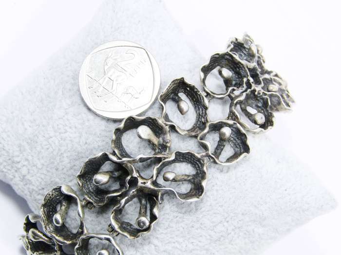 An Amazing Naturalist Design Bracelet Depicting Pond Lilley's