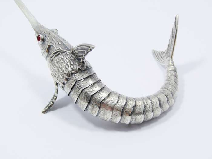 Rare! Vintage Spanish Articulated Silver Fish Ornament (2 of 3)