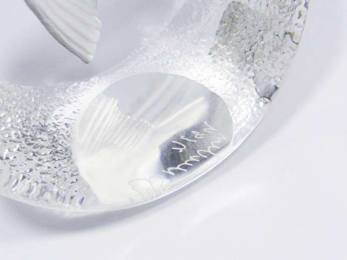 Lovely Swedish Mats Jonasson Lead Crystal Dove