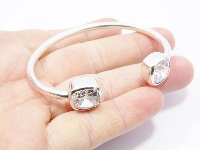 A Stunning Chunk Zirconia Cuff Bangle in Sterling Silver
