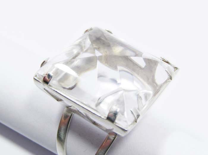 Beautiful! Chunky Rock Crystal & Sterling Silver Ring