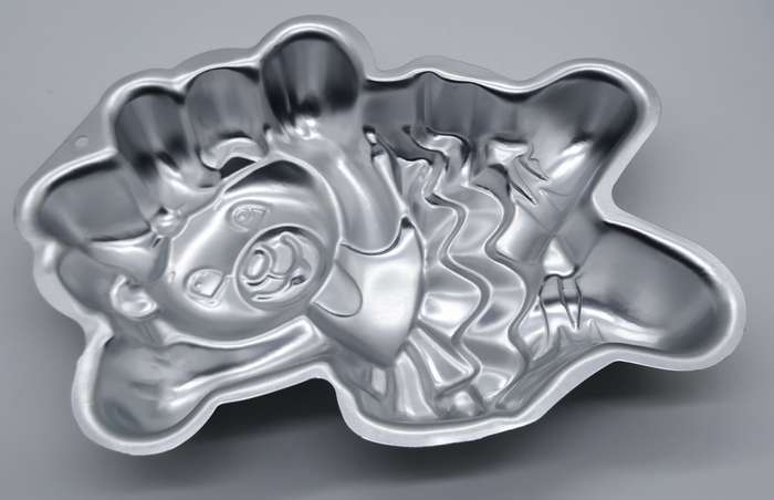 DANCING BEAR CAKE PAN