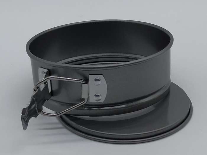 SPRINGFORM PAN ROUND SMALL (LOOSE-BOTTOM)