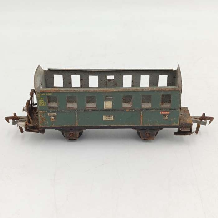 Vintage Fleischmann transformer change over switches and 2 coaches