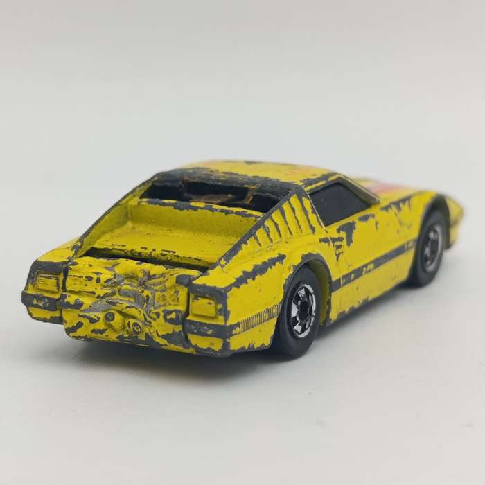 Vintage Hot Wheels Crackups Hatch Popper die-cast car - hatch missing