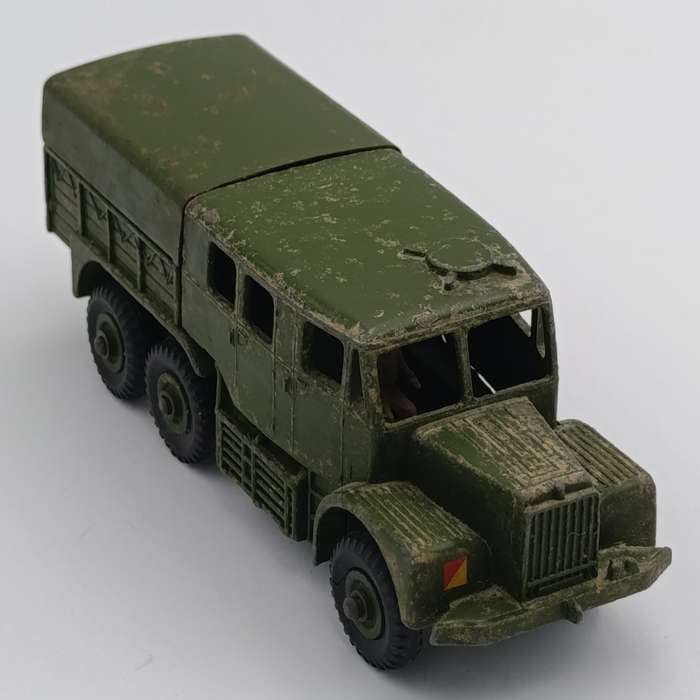 Meccano Dinky SuperToys #689 Medium Artillery tractor truck