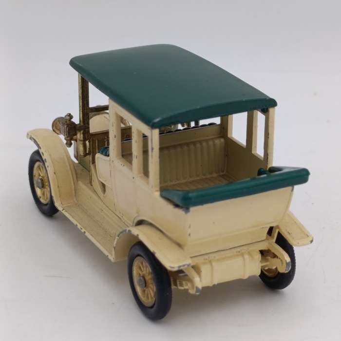 Matchbox Models of Yesteryear 1910 Benz Limousine die-cast model car