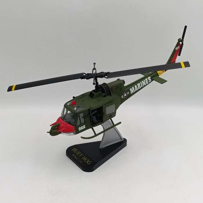 Motorworks Air Power Huey Hog die-cast helicopter - US Marines - scale - 1/32