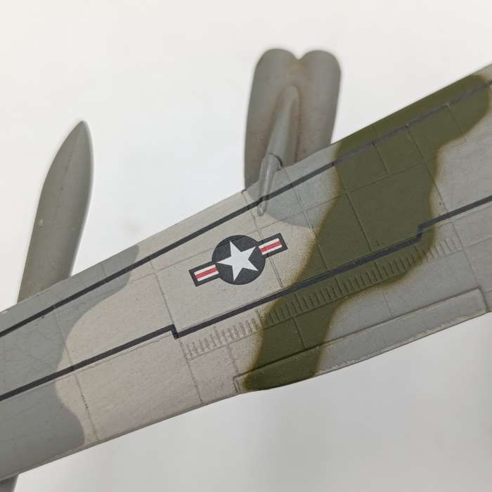 Boeing B-52 US Air Force die-cast model plane - scale - 1/300