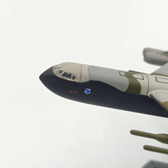 Boeing B-52 US Air Force die-cast model plane - scale - 1/300