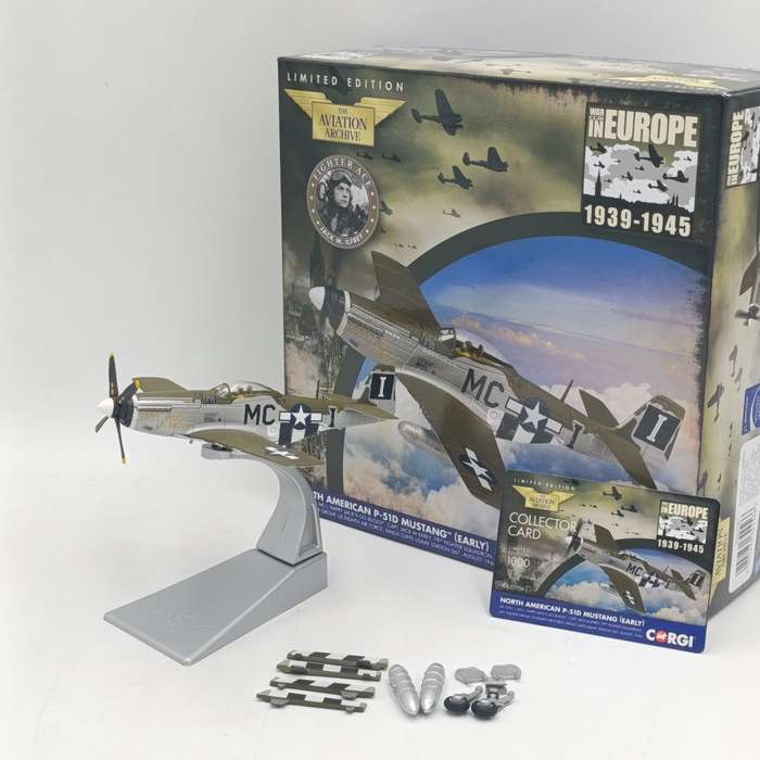 Corgi North American P-51D Mustang US Air Force die-cast plane model in box - scale 1/72