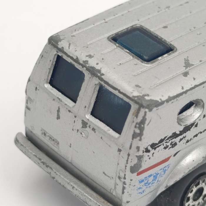 Vintage Matchbox #68 Chevy Van die-cast toy car