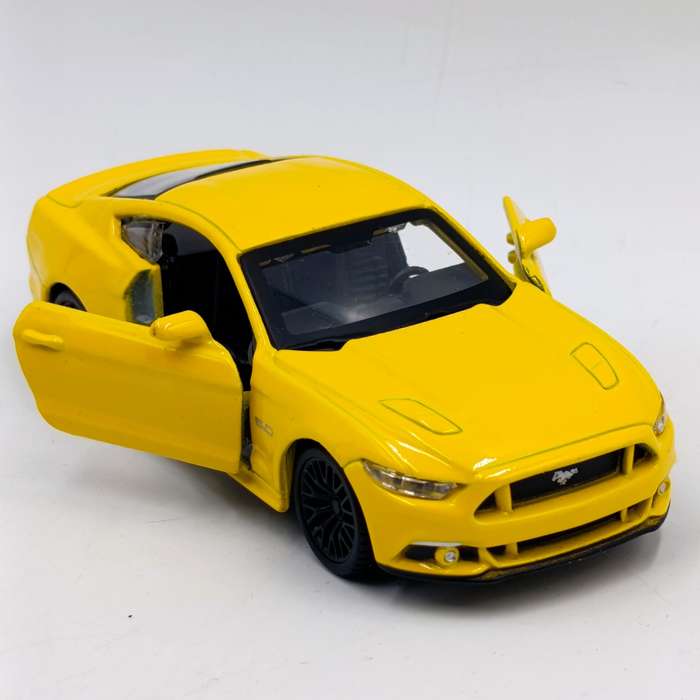 Maisto 2015 Ford Mustang GT die-cast model car - pull back action - scale 1/40