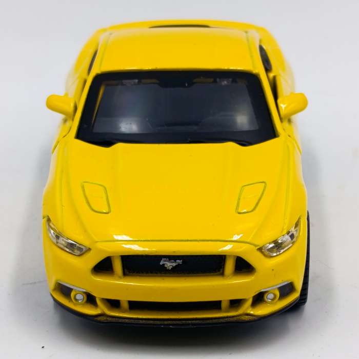 Maisto 2015 Ford Mustang GT die-cast model car - pull back action - scale 1/40