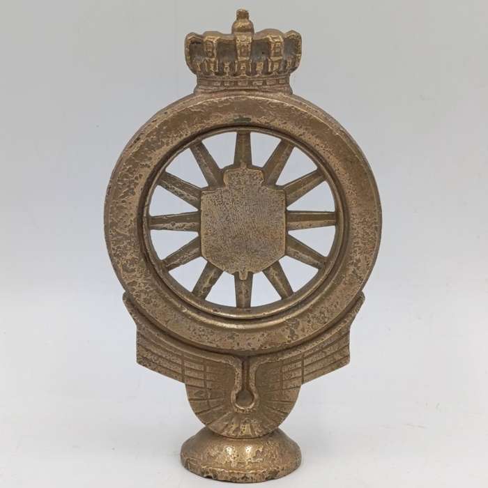 Vintage Solid brass Royal Automobile club car badge