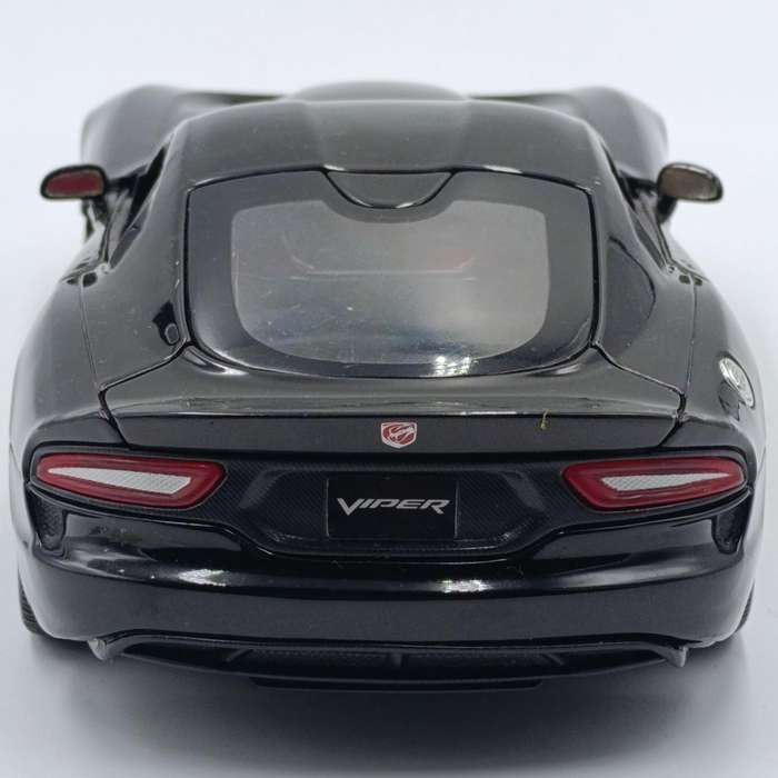 Maisto 2013 SRT Viper GTS die-cast model car - scale 1/18