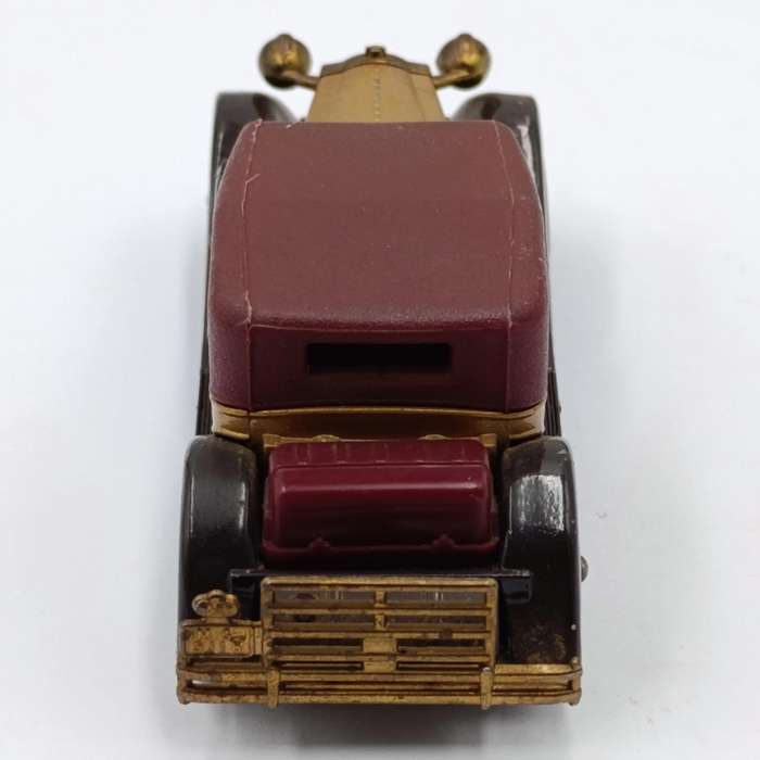 Matchbox Models of Yesteryear No. Y-15 1930 Packyard Victoria die-cast model car
