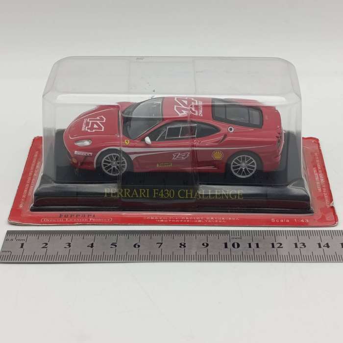 2006 Ferrari F430 Challenge die-cast model car - scale 1/43