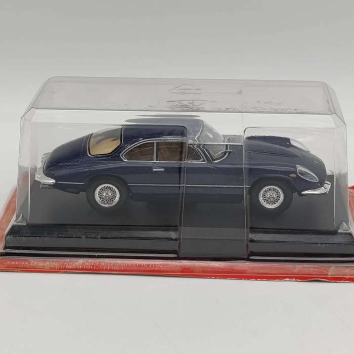 1960 Ferrari 400 Superamerica die-cast model car - scale 1/43
