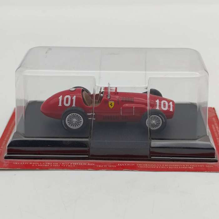 1952 Ferrari 500 F2 die-cast racing model car - scale 1/43