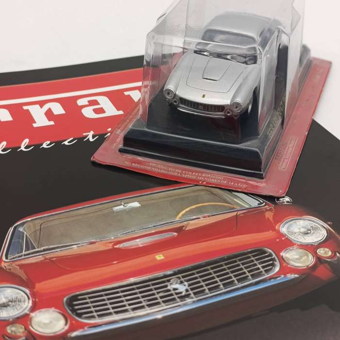 1962 Ferrari 250 GT Berlinetta Lusso die-cast model car - scale 1/43