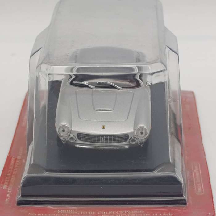 1962 Ferrari 250 GT Berlinetta Lusso die-cast model car - scale 1/43