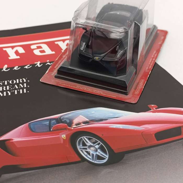 2002 Ferrari Enzo die-cast model car - scale 1/43