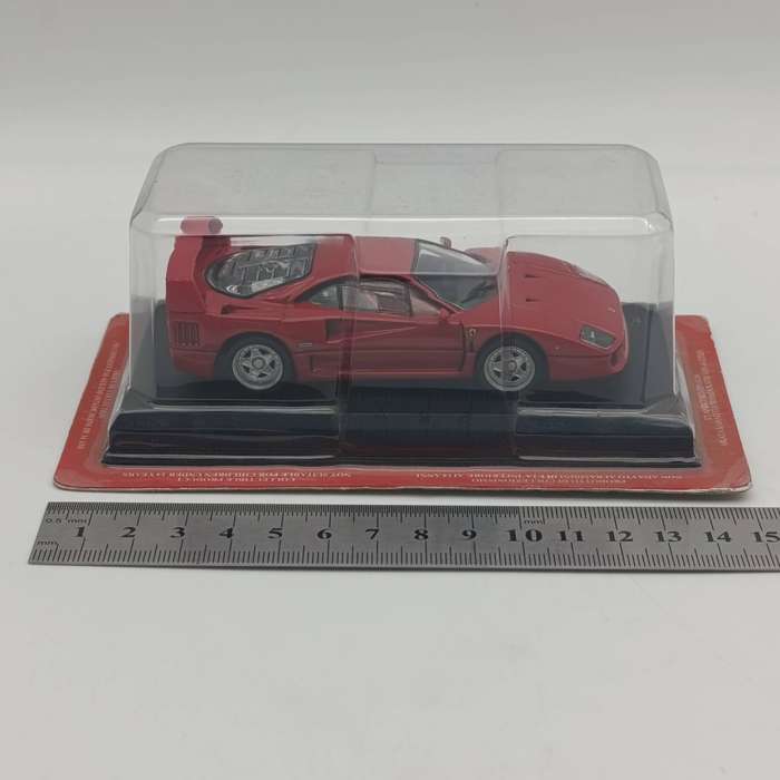1987 Ferrari F40 die-cast model car - scale 1/43