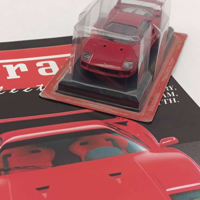 1987 Ferrari F40 die-cast model car - scale 1/43