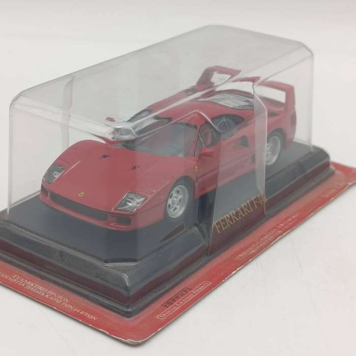 1987 Ferrari F40 die-cast model car - scale 1/43