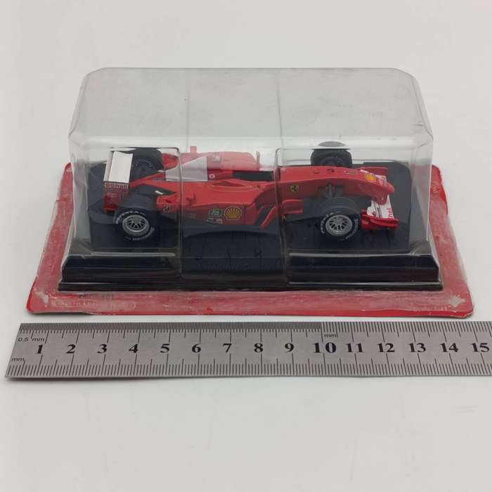 2001 Ferrari F2001 Formula 1 die-cast racing model car - scale 1/43