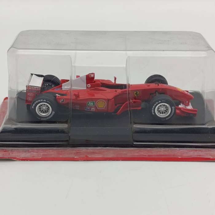 2001 Ferrari F2001 Formula 1 die-cast racing model car - scale 1/43