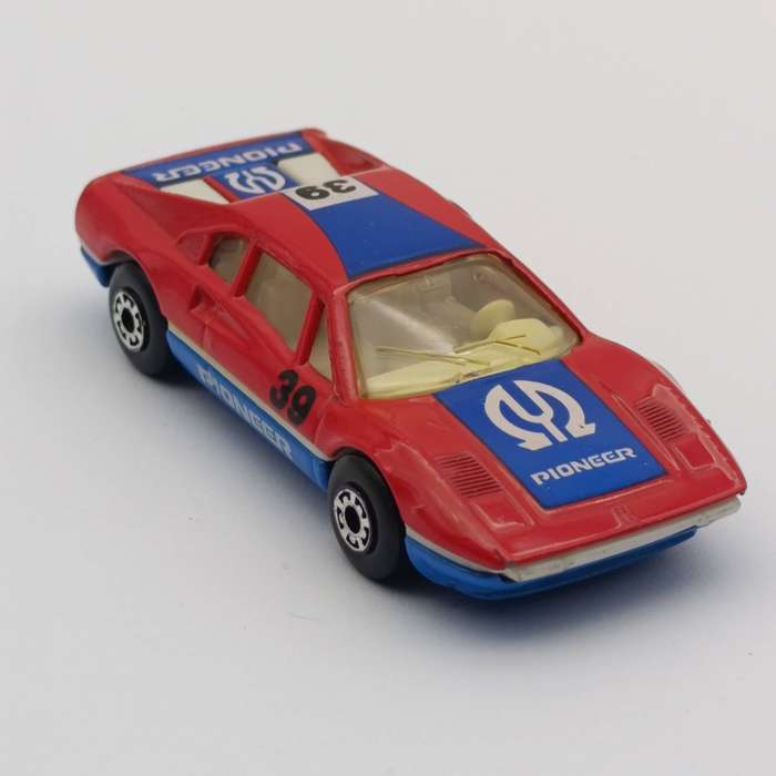 Matchbox #70 Ferrari 308 GTB die-cast toy car - scale 1/55