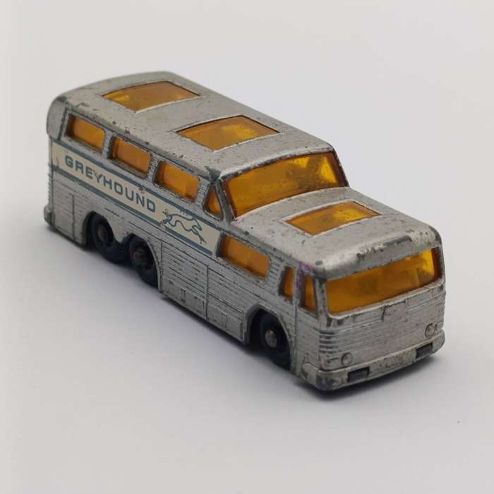 Lesney Matchbox #66 Greyhound bus die-cast toy car